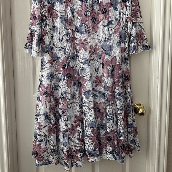 Rabbit Rabbit Rabbit Plus Size 22 White and purple floral dress - Picture 2 of 6
